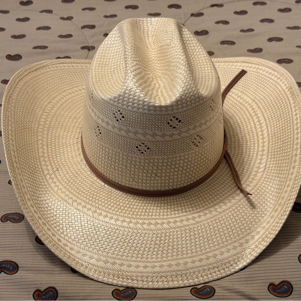 American Tuff Cooper 7 5/8 straw Cowboy Hat with Brown Band